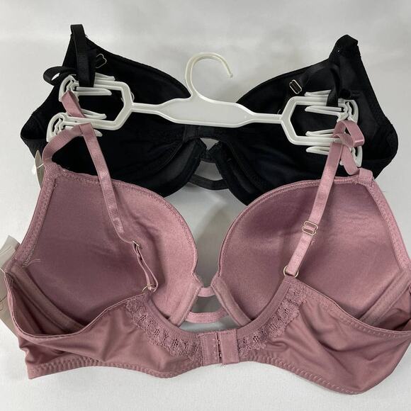 Jessica Simpson Plunge Bra with Flirty Front Lace Detail 2 pack Size 36C NEW - Picture 2 of 13